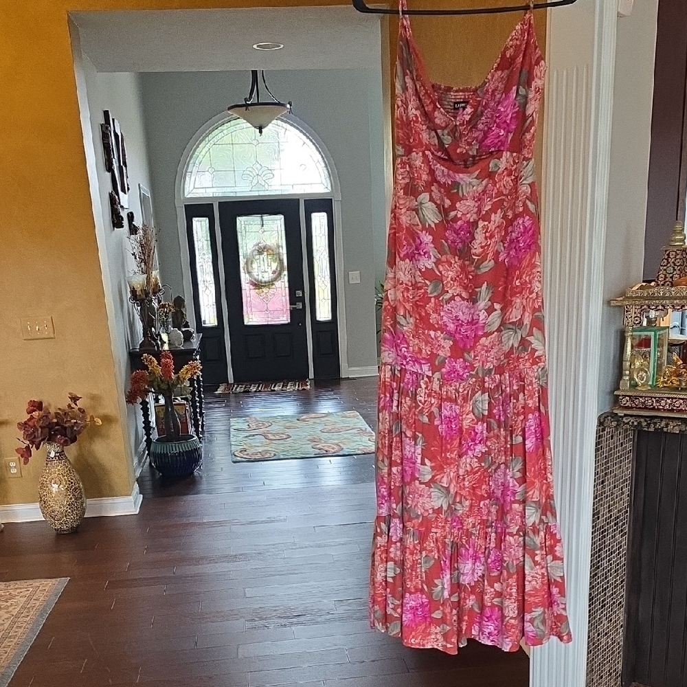 Floral Pink Maxi Dress